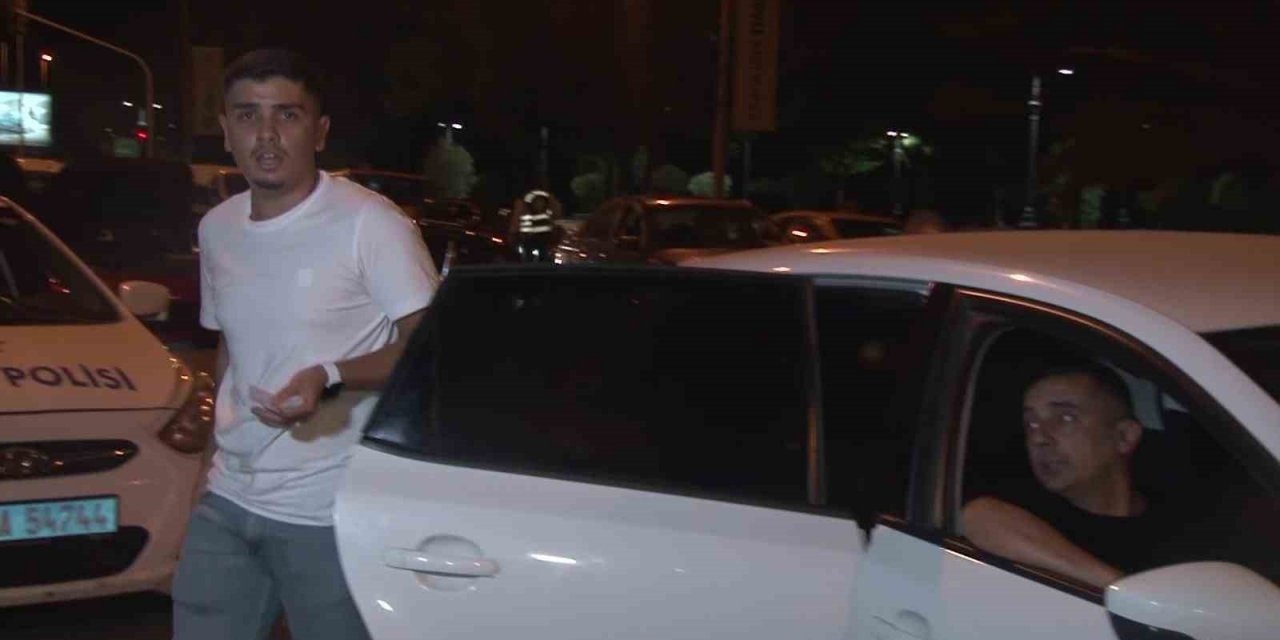 Denetimde muhabirlere saldırı girişiminde bulunan şahıs: "Benim canımı sıkmayın, kapat kameranızı"