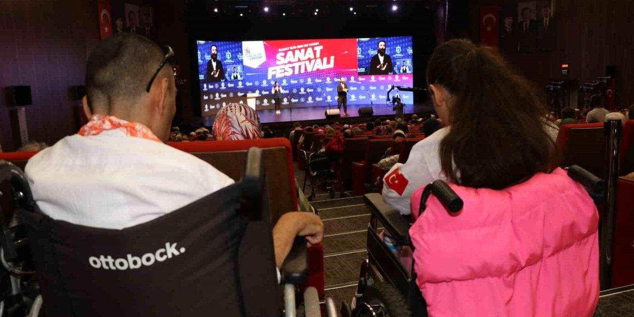 "Sanat İçin Ben De Varım" festivali başladı