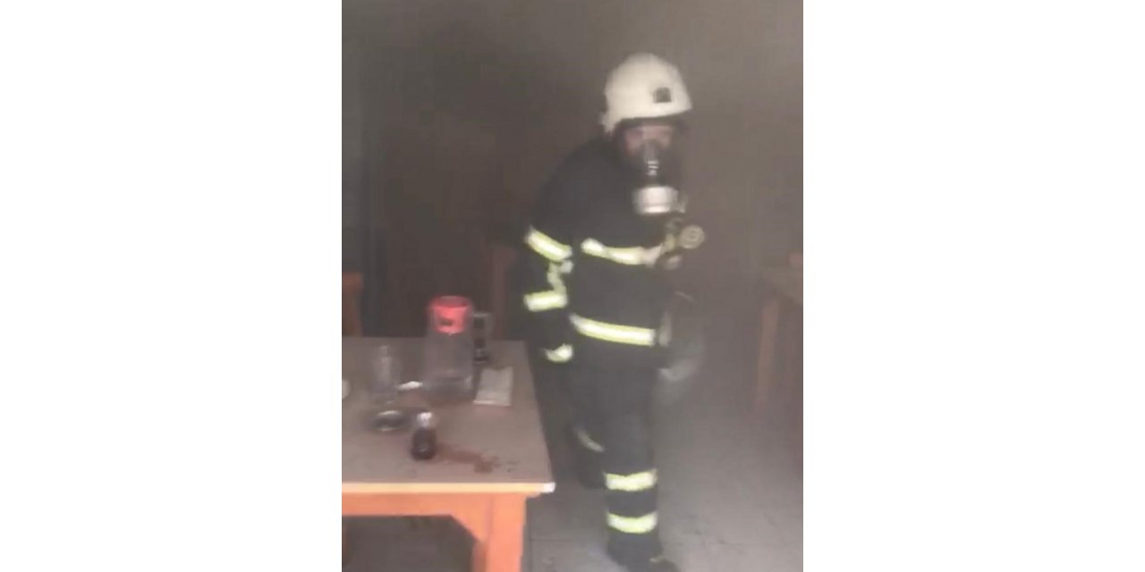 Hatay’da işyerinde çıkan yangın söndürüldü