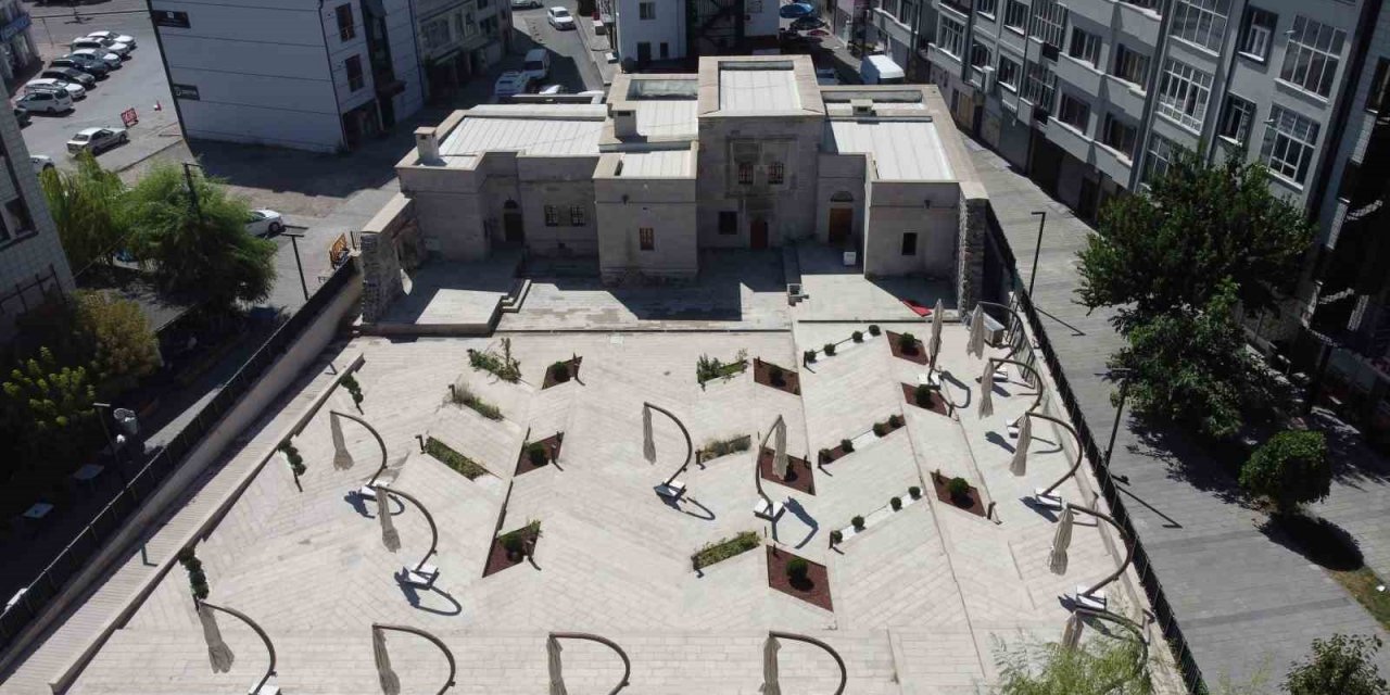 Büyükşehir, restore ettiği Gavremoğlu Konağı’na yeniden hayat verdi