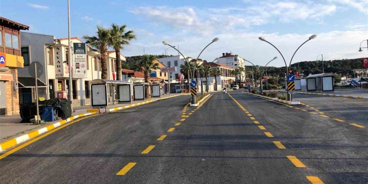 Balıkesir Büyükşehir Belediyesi Ayvalık’ın güzelliğine güzellik katıyor