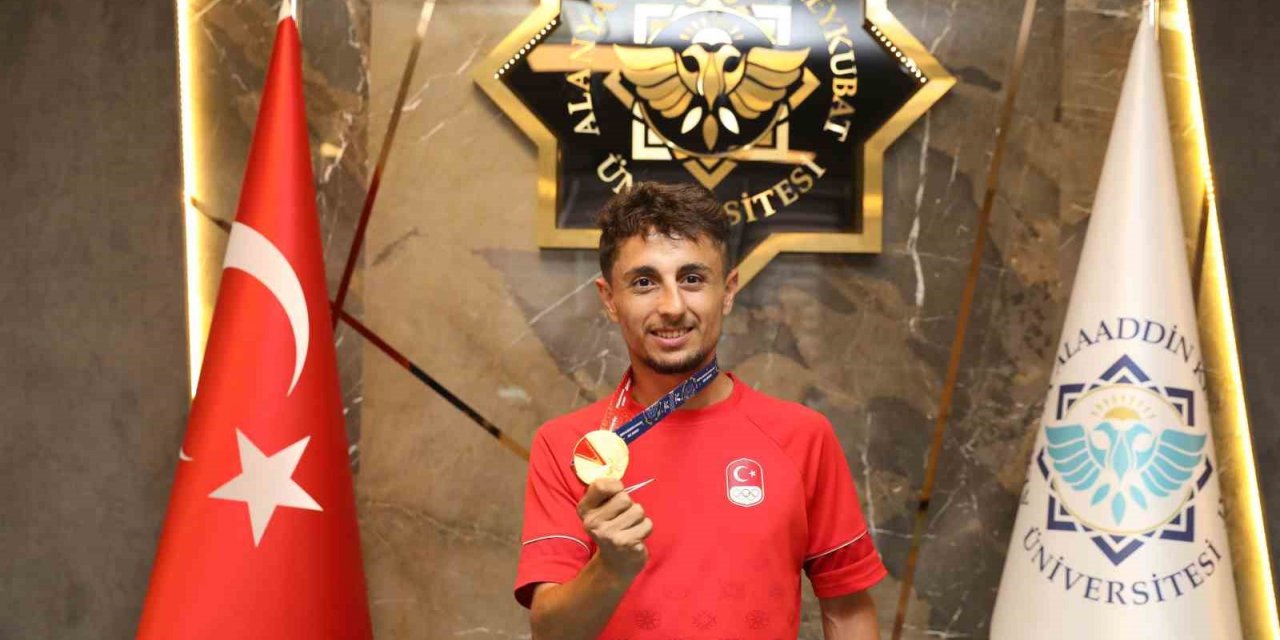 ALKÜ’nün gururu Salih Korkmaz, Paris 2024 Olimpiyatları’na kota aldı