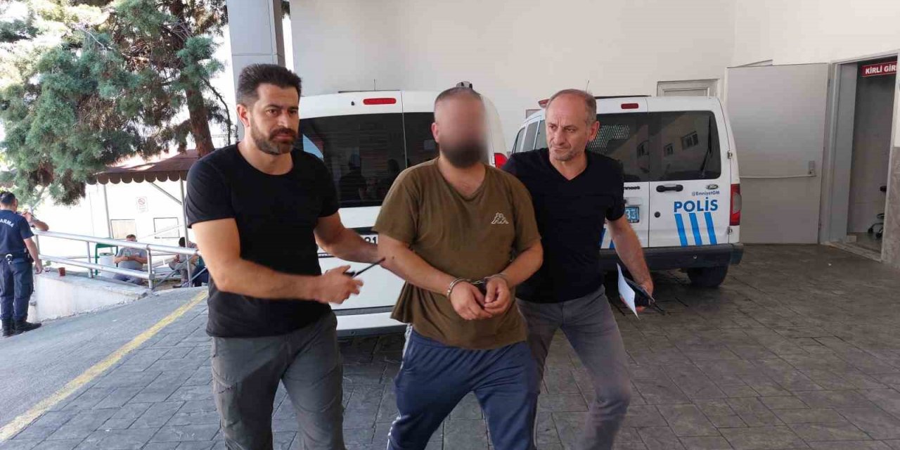 Dolmuş derneği binasını yakmaya kalktı