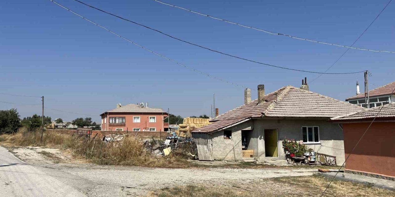 Çukurhisar halkı çimento fabrikasının tozu ve dumanı altında