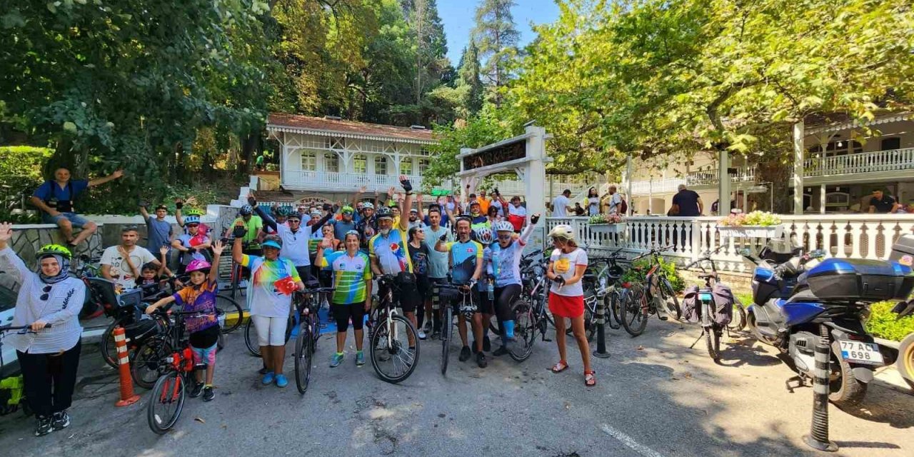 Yalova’da Yeşil Mavi Yol Bisiklet Festivali’nin 3’üncüsü düzenlendi