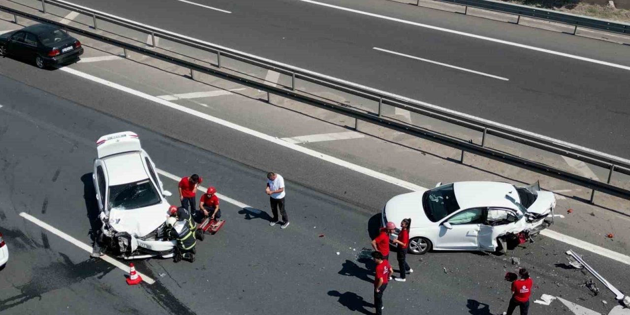 TEM Otoyolu’nda iki ayrı kaza