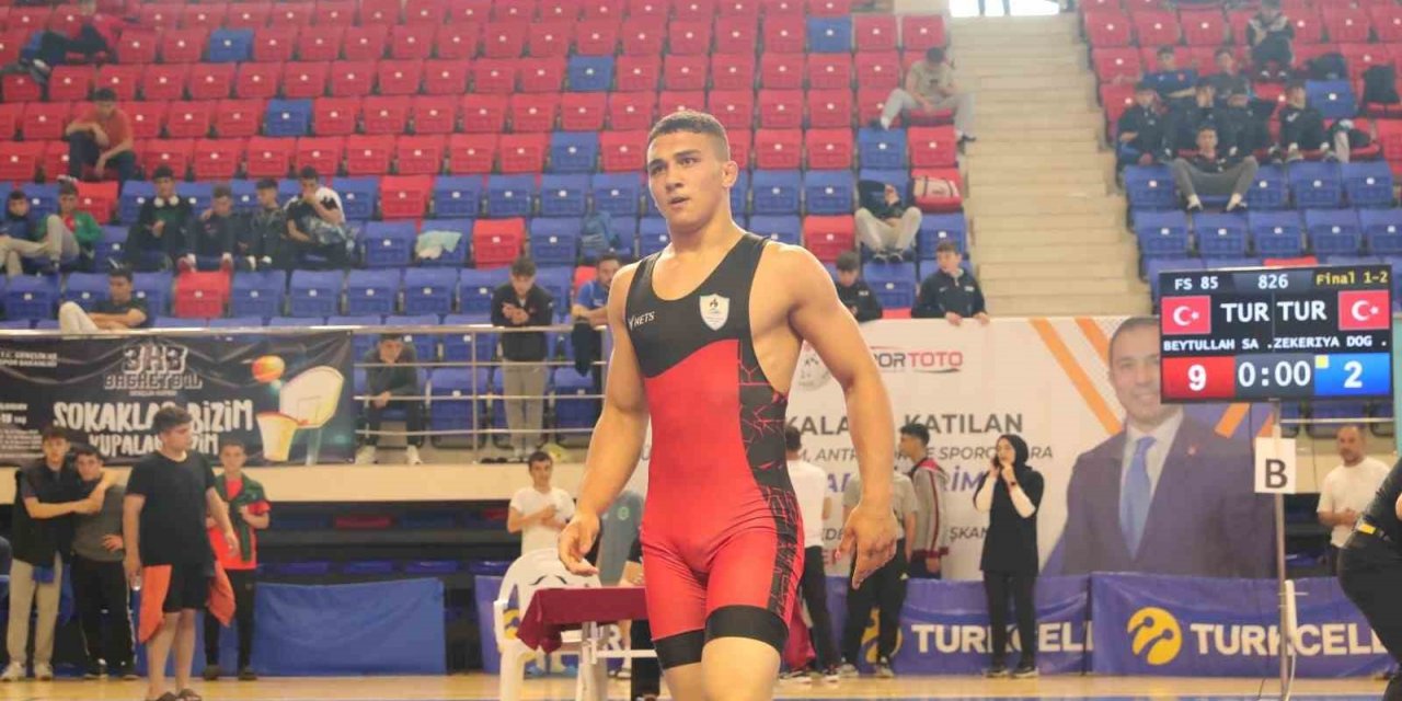 Milli güreşçinin ağır yaralandığı kazada 4 yakını hayatını kaybetti