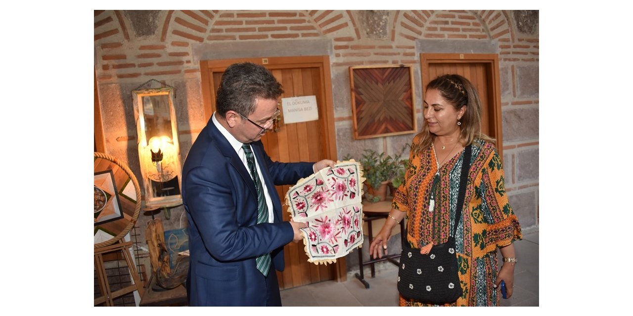 Vali Ünlü, tarihi Kurşunlu Hanı gezdi