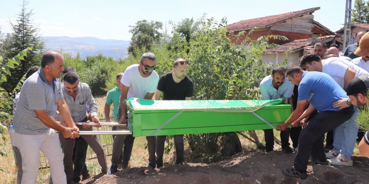 Düğün için gitti, kazada hayatını kaybetti