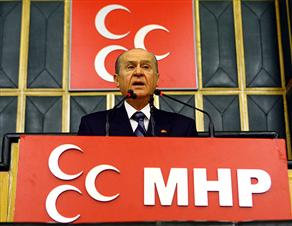 Bahçeli'den Köşk davetine ret