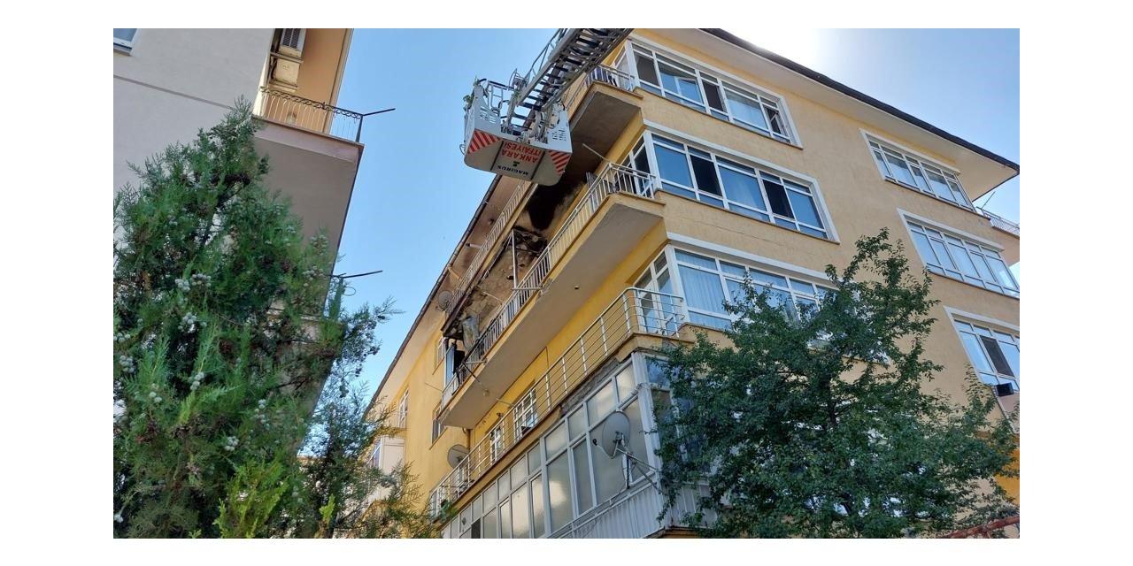 Balkonda patlayan buzdolabı yangına sebep oldu