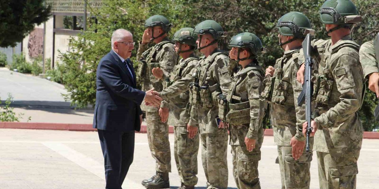 Bakan Güler: “Kıbrıs’ta meydana gelen son olaylarla ilgili Kuzey Kıbrıs Türk Cumhuriyeti makamlarının haklı tepkisini tamamıyla destekliyoruz”