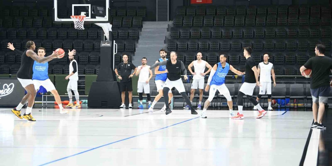 Çayırova Belediyesi bu sezon ilk hazırlık maçına çıkacak