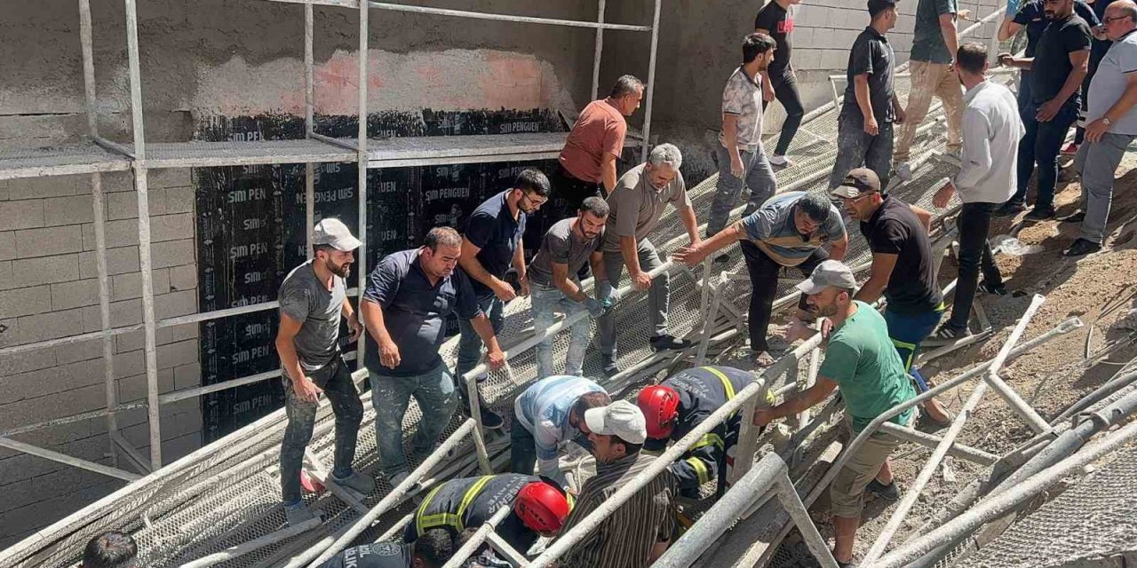 2 kişinin ölümüne neden olan inşaat sahibi ve şantiye şefi gözaltına alındı