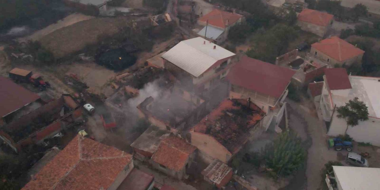 Çanakkale yangınının bilançosu günün ilk ışıklarıyla ortaya çıktı