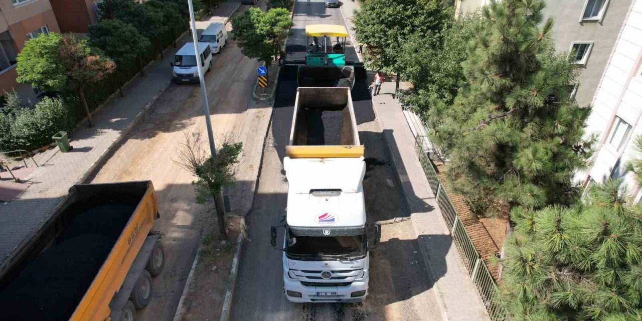 Çayırova’da 6 mahallede 15 bin ton asfalt serilimi yapılacak
