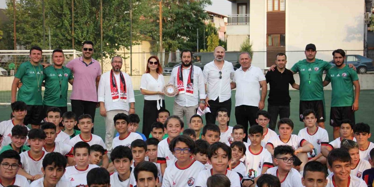 Ayyıldızspor kadrosunu yeni isimlerle perçinleştirdi