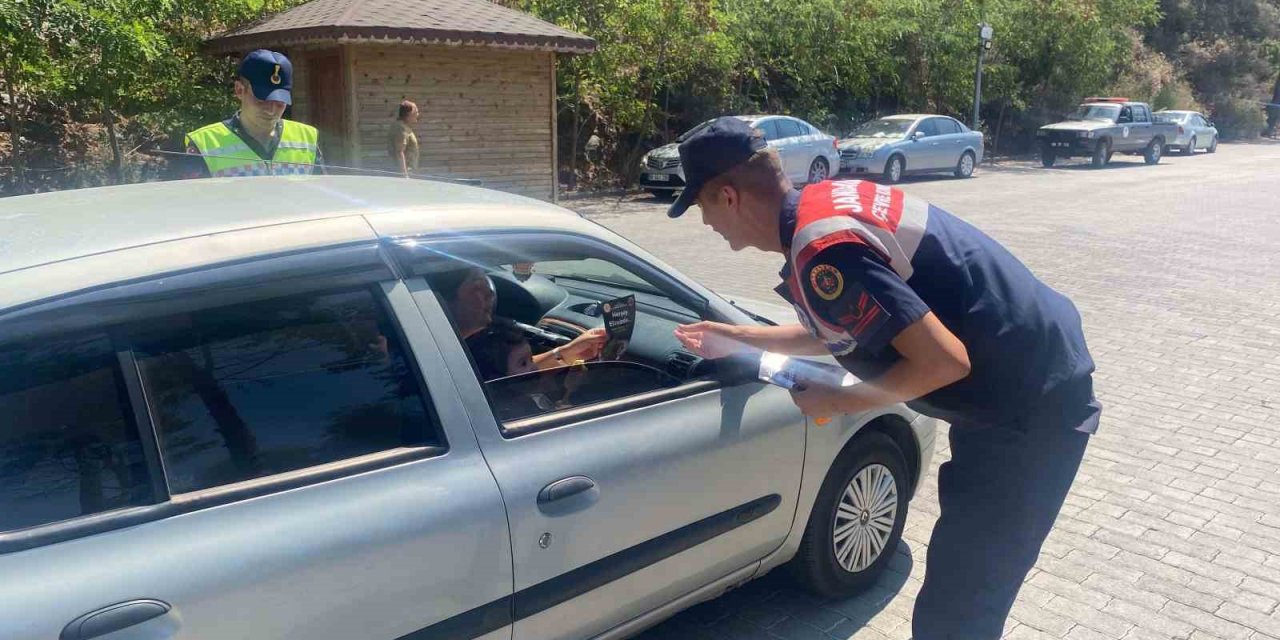 Milli Park’ta ziyaretçiler orman yangınlarına karşı bilgilendirildi