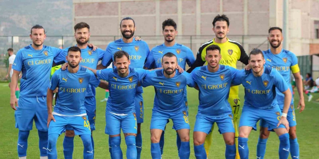 Bucaspor 1928, tecrübeye yöneldi