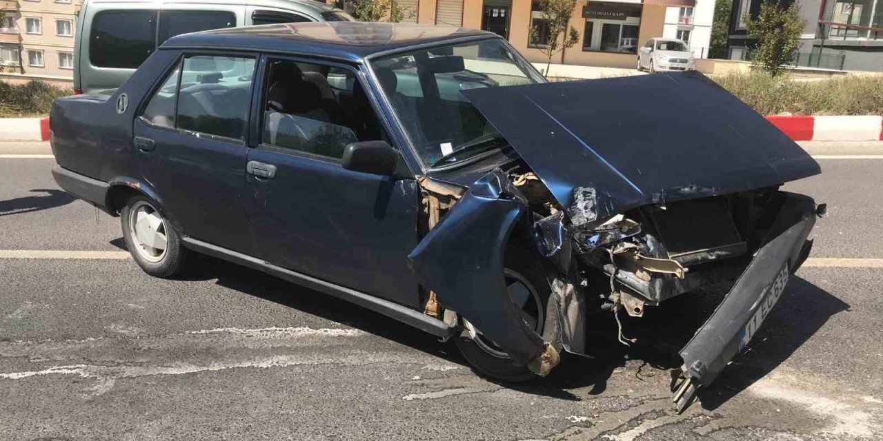 Bilecik’te meydana gelen trafik kazasında 1 kişi yaralandı