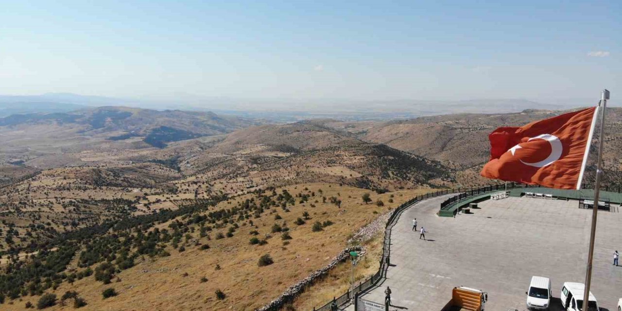 Afyonkarahisar Büyük Zafer’in 101’nci yılına kutlamaya hazırlanıyor