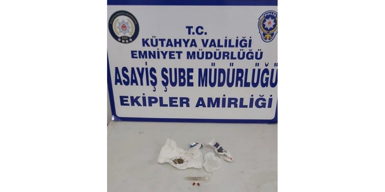 Kütahya’da bir kişinin üzerinde uyuşturucu ele geçirildi
