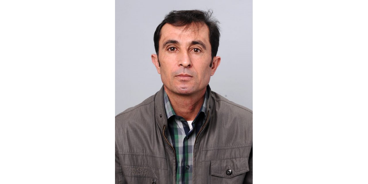 Evinde tüfekle göğsünden vurulmuş halde ölü olarak bulundu