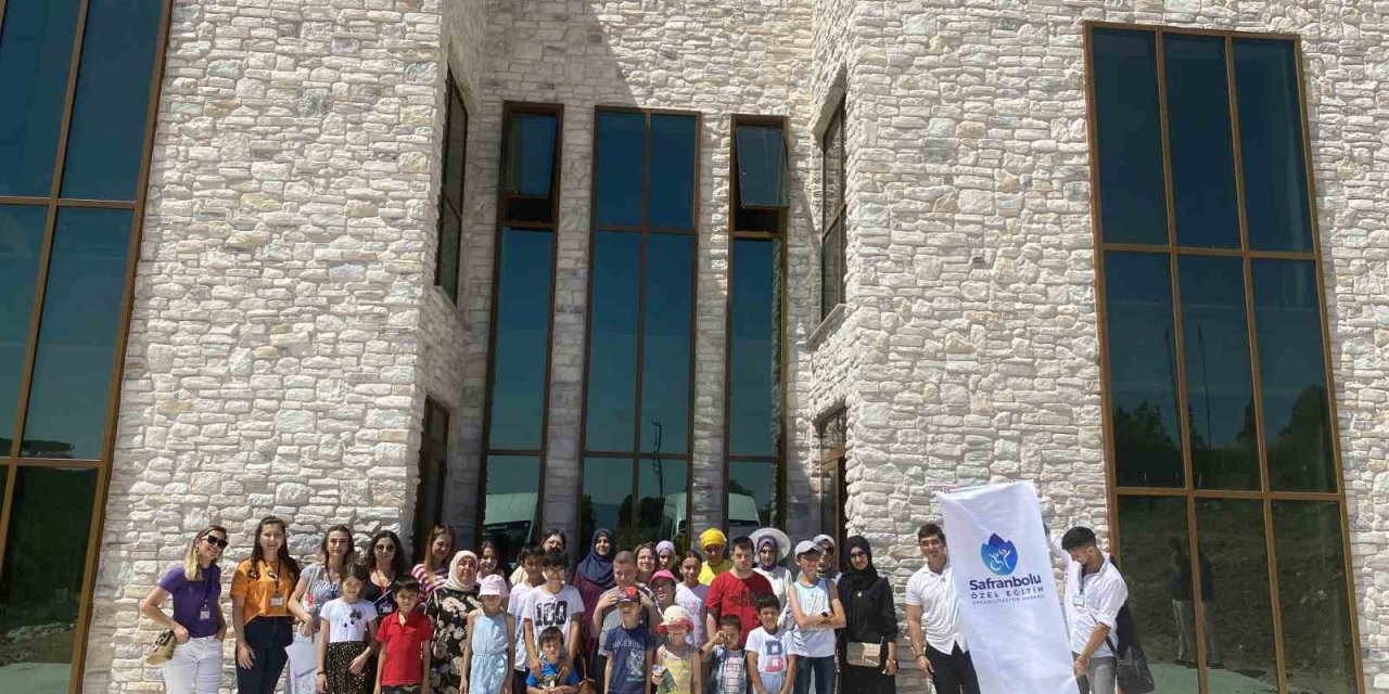 Özel gereksinimli çocukların Safranova keyfi