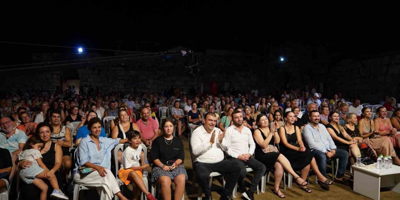 Kaleiçi’nde 90’lar rüzgarı esti