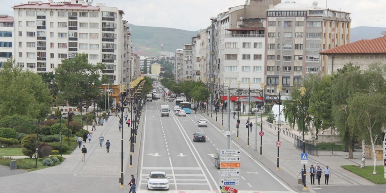 Sivas’ta araç sayısı 181 bini aştı