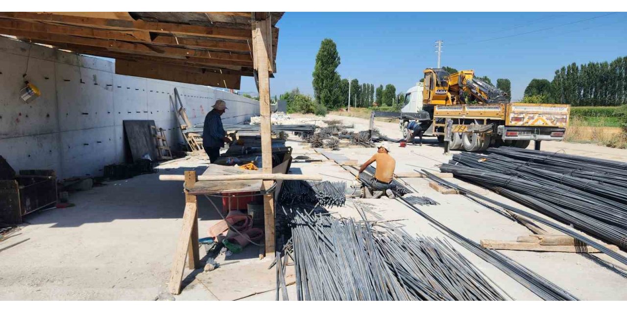 Kanal Kütahya’da bungalov evlerin temelleri atıldı