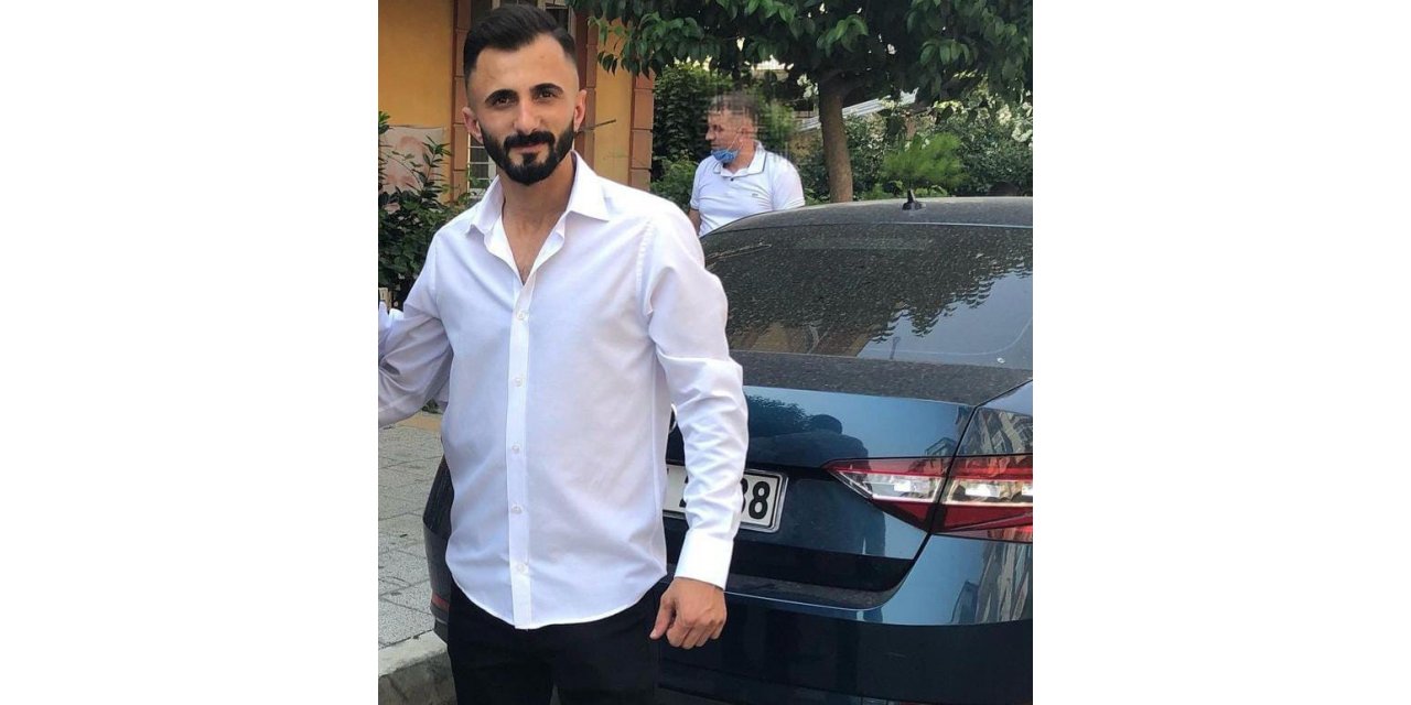 Küçükçekmece’de 1 kişinin öldüğü ve 1 kişinin yaralandığı olayın güvenlik kamerası ortaya çıktı