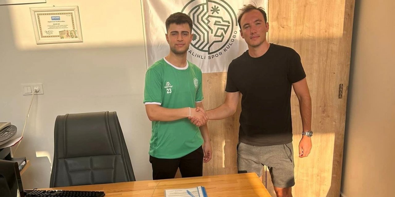 1984 Salihlispor’dan 6 transfer birden