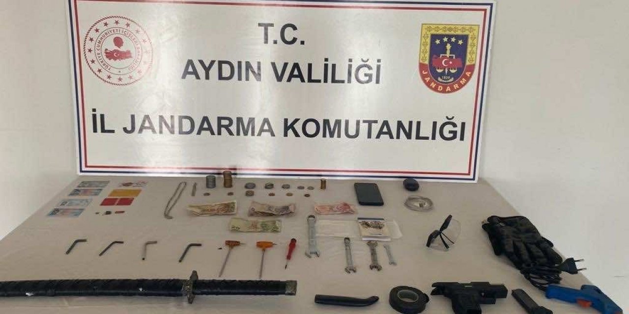 Hırsızlık şüphelisi jandarmaya takıldı
