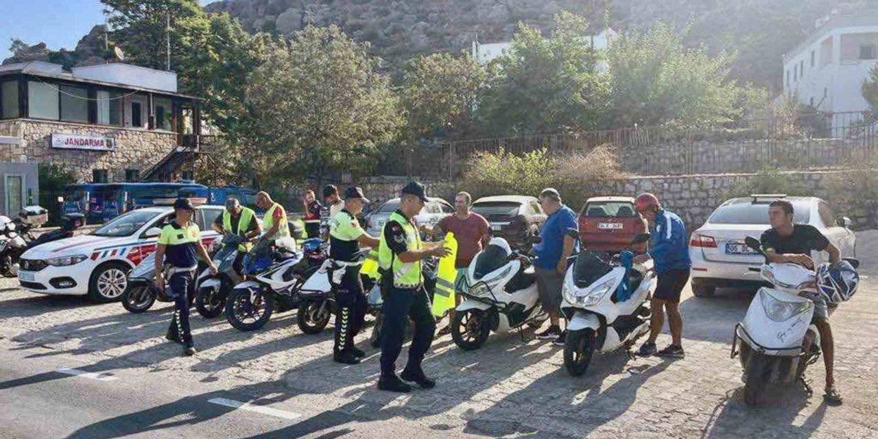 Jandarma hem eğitti, hem denetledi