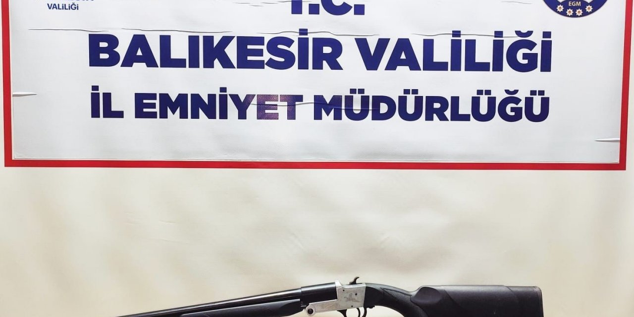 Balıkesir’de aranan 26 şahıstan, 13’ü tutuklandı