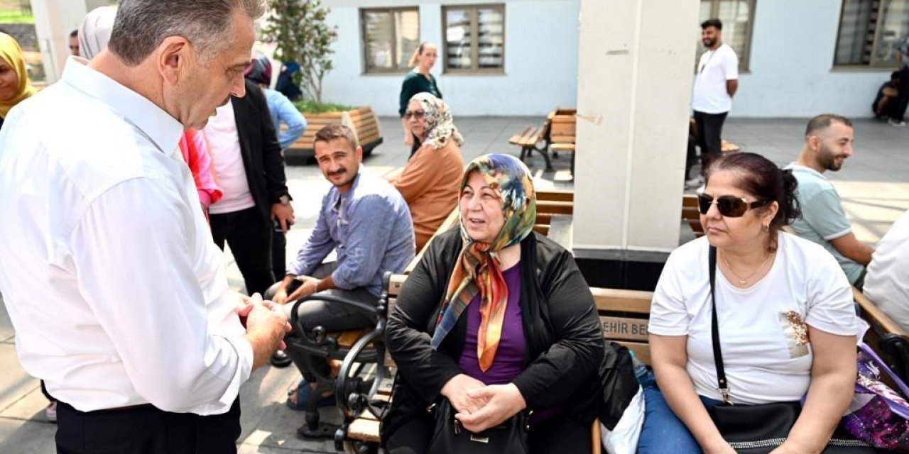 İETT’nin durakları kaldırması ile oluşan boşluğu Gaziosmanpaşa Belediyesi ücretsiz ring ile giderdi