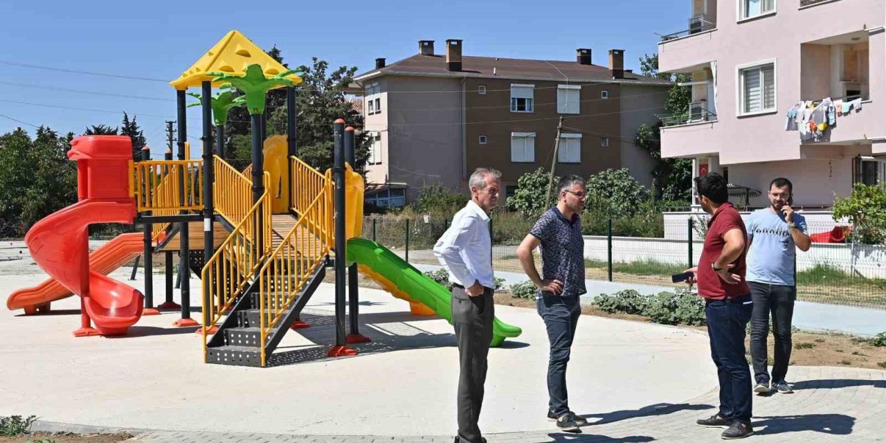 Yatırımları inceledi