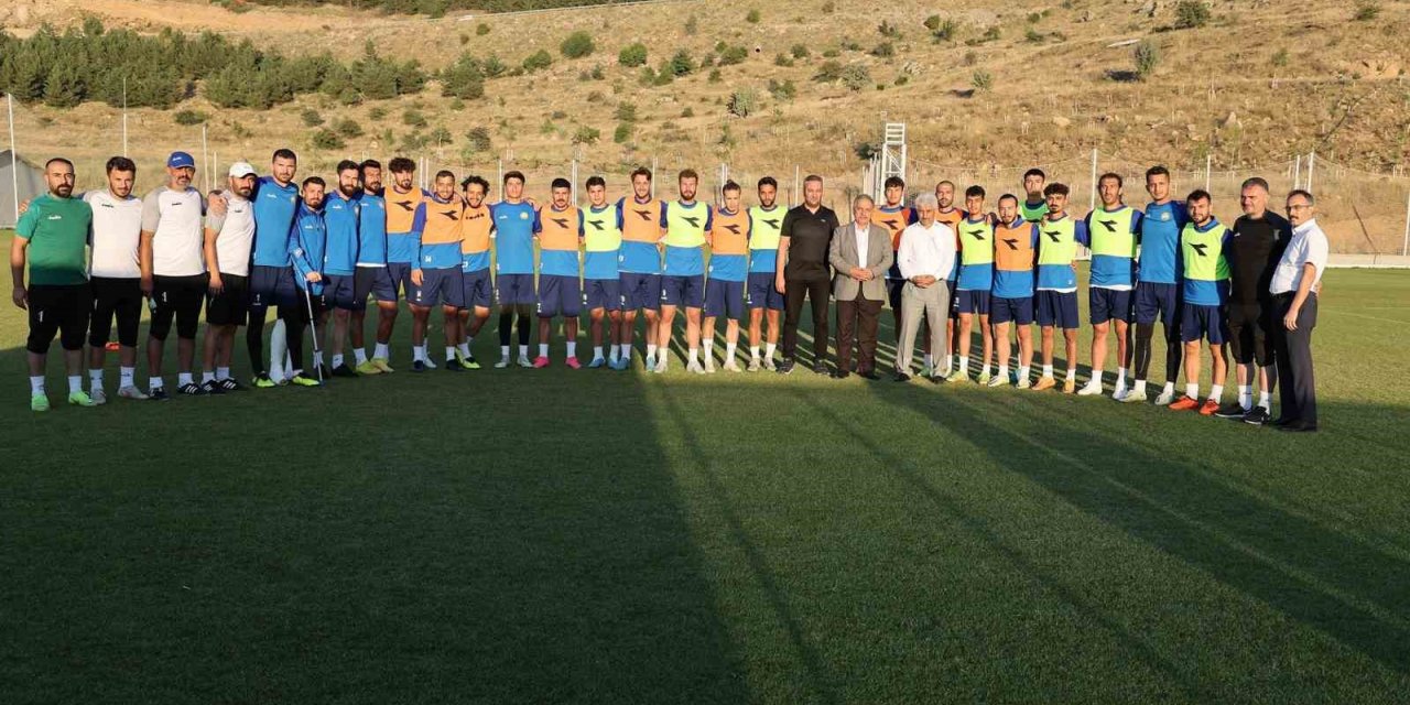 Başkan Yalçın’dan Talasgücü Kampına ziyaret