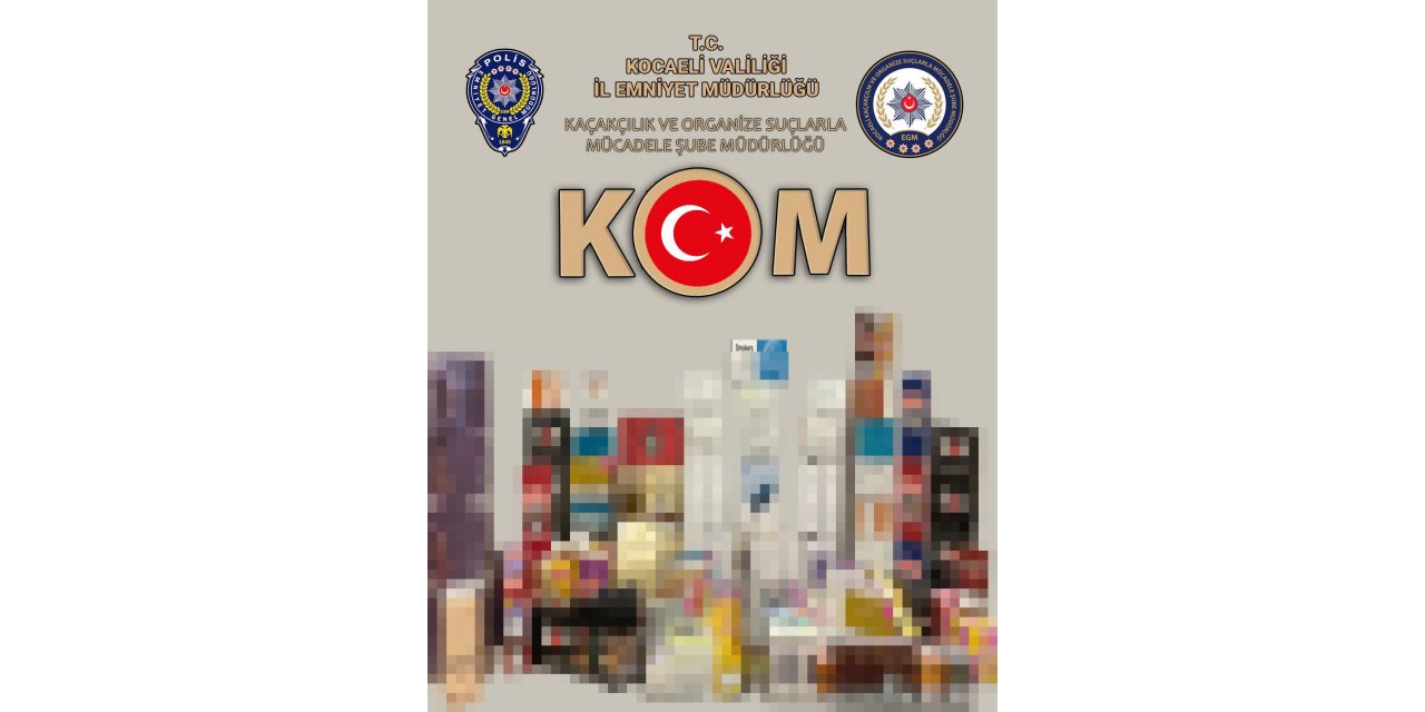 2 iş yerine baskın: Gümrük kaçağı purolar, sigaralar ele geçirildi
