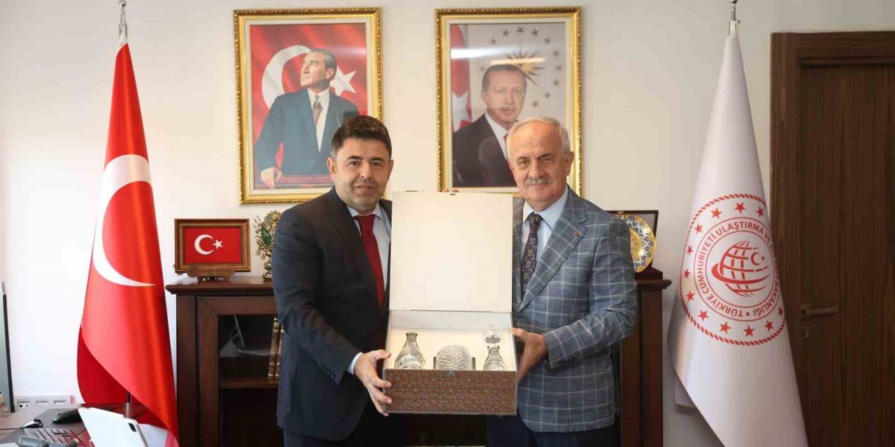 Başkan Aygün projelerini Ankara’ya taşıdı