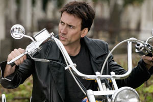 Ünlü yıldıza 250 bin dolarlık daire