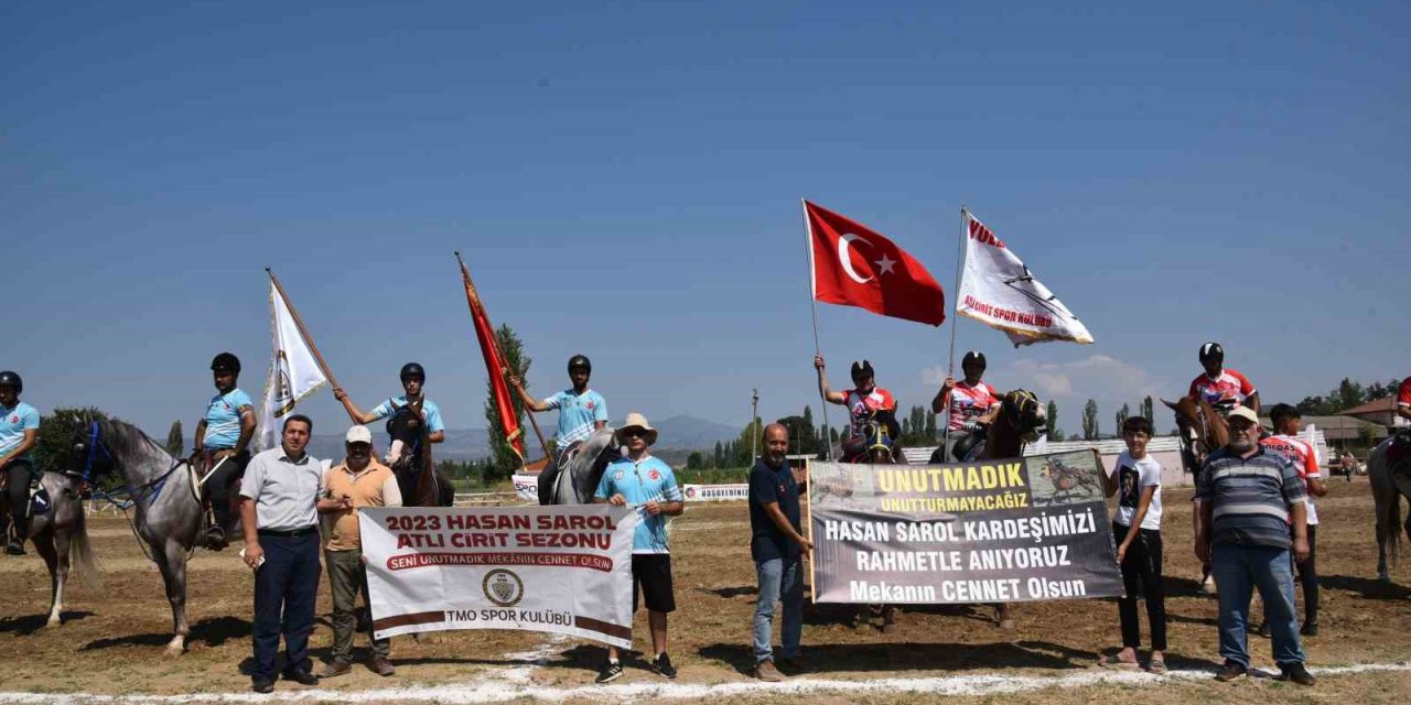 (CUMARTESİ) Atlı Cirit müsabakaları Sındırgı’da gerçekleşiyor