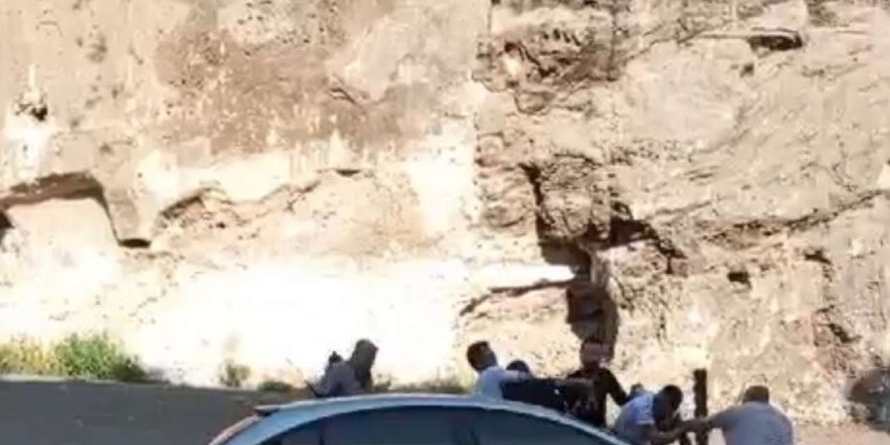 Bursa’da park kavgasında silahlar böyle konuştu: 3 yaralı