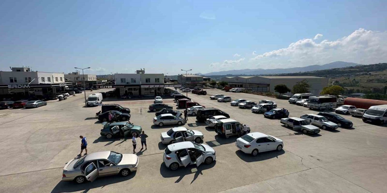 İkinci el oto pazarı eski günlerini arıyor