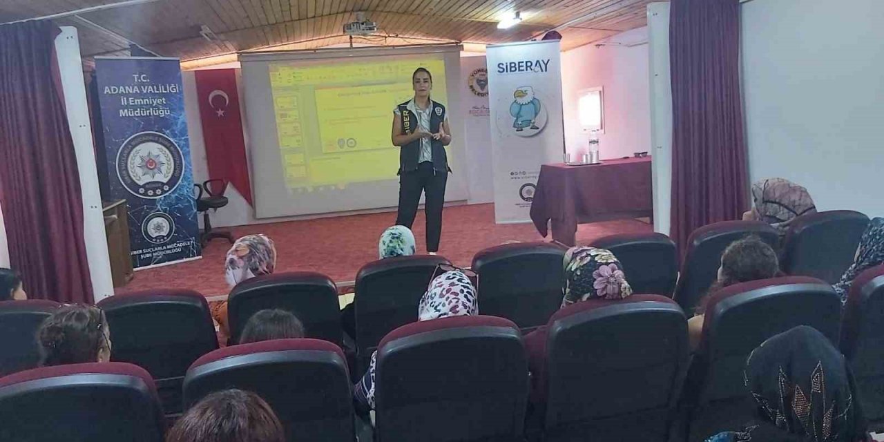 Siber zorbalık semineri