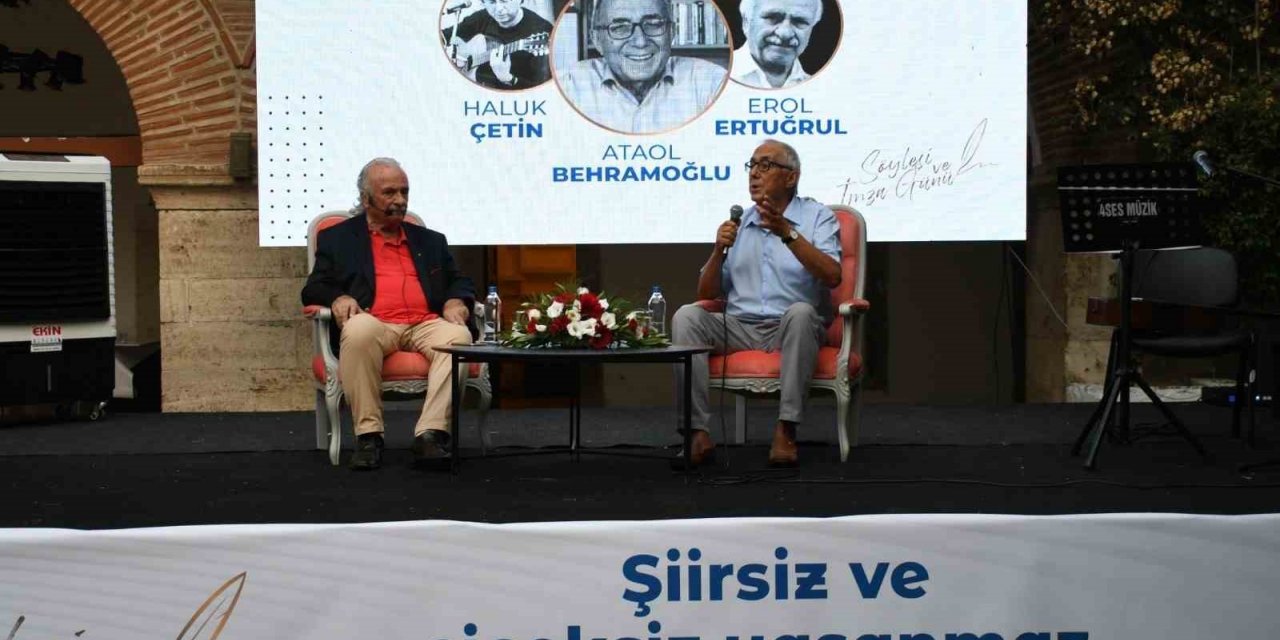 Behramoğlu: "Çağdaş Şiirimizi Cumhuriyet’e Borçluyuz"