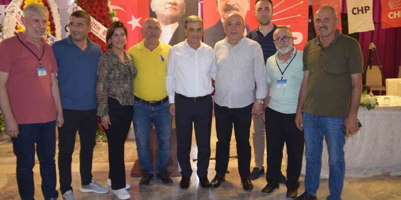 CHP Aksu’da Kenan Yıldız yeniden başkan seçildi