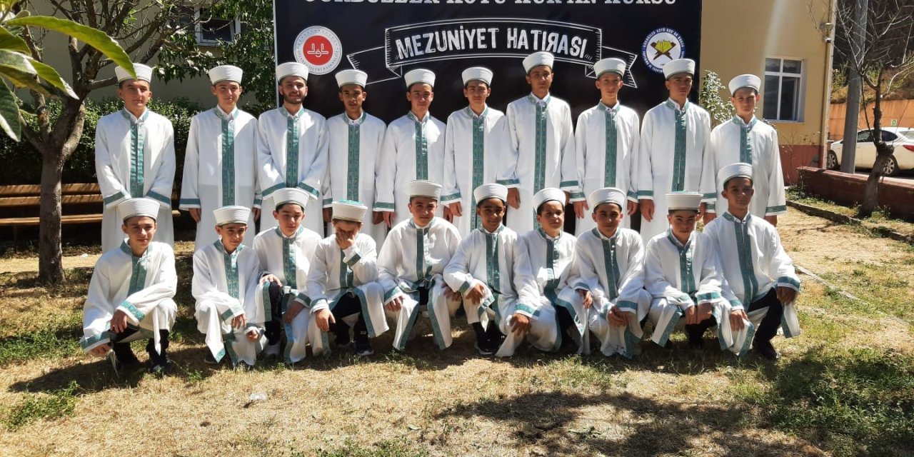 Devrek’te 29. hafızlık icazet merasimi büyük ilgi gördü