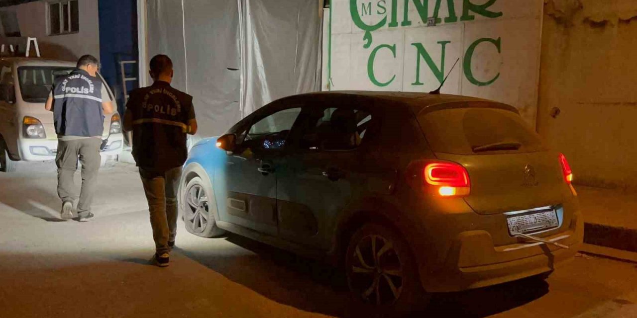 Polisin dur ihtarına uymayan sürücü kovalamaca sonucu yakalandı